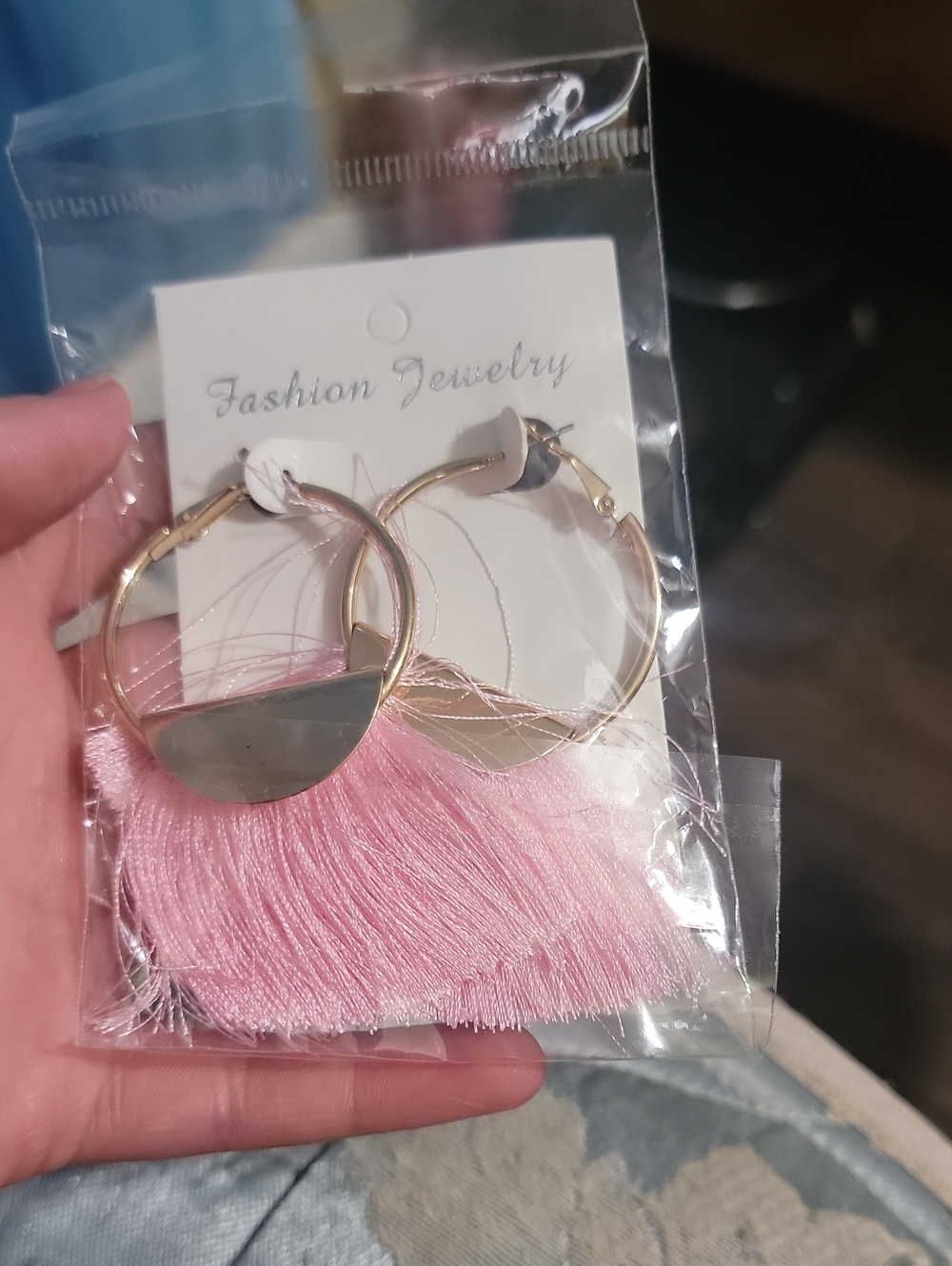 Fashion Jewelry Pink Tassel Hoop Earrings with Gold Accents